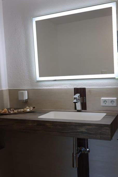 Kretzschau Ferienwohnung Weingut Lahmer August מראה חיצוני תמונה